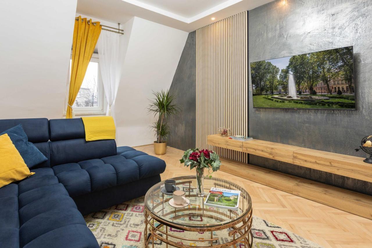 Design 1Bdr Loft Near Kvaternik Square Apartment Zagreb Exterior photo